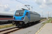 25.06.2015 - ZC VUZ Velim: 187.001-3 BTK na pozadí ICx 9001 DB © PhDr. Zbyněk Zlinský