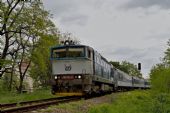 09.05.2015 - Praha-Holešovice: 750.707, R 1228 © Jiří Řechka