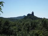 Pohľad z vyhliadky na hrad Šomoška a maďarský Šalgó v pozadí © Lukáš Patera