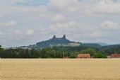 25.7.2015 - trať SŽDC č. 064: hrad Trosky © Jiří Řechka