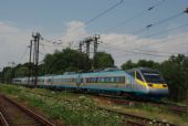 19.7.2015 - Pardubice: 681 004-8 na SC 508 Pendolino z Ostravy © Ondrej Krajňák