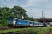 19.7.2015 - Pardubice: 163 088-8 na čele vlaku EC 172 Porta Bohemica © Ondrej Krajňák