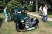 29.08.2015 - Hradec Králové, Smetanovo nábř.: Citroën 11 Légere z roku 1934 © PhDr. Zbyněk Zlinský