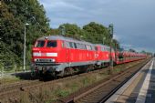 Morsum, stroje DB 215.902 + 909 v čele autovlaku z Westerlandu; 09.2005 © Pavel Stejskal