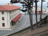 2.7.2015- San Francisco- Fort Mason- ponechaná koľajnica na parkovisku pri niekdajších kasárňach © Juraj Földes