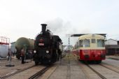 26.09.2015 - PP Hradec Králové: 423.009 se vrací k točně, vpravo M 240.0100 (820.100-6) + BFalm 5-9997 (022.002-0) © PhDr. Zbyněk Zlinský