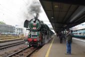 26.9.2015 - Ostrava hl.n.: Odchádza mimoriadny parný vlak © Ondrej Krajňák