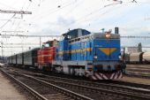 26.09.2015 - Hradec Králové hl.n.: dvojice T 466.007 (735.007-7) + T 444.162 (726.062-3) odváží Hv 10019 do Letohradu © PhDr. Zbyněk Zlinský