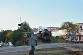 11.10.2015 - Praha-Bubny: 464.102, zvláštní vlak z Lužné u Rakovníka © Jiří Řechka