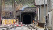 Severný portál tunela Albula, vľavo je rám nového portálu, 26.7.2015 © Eugen Takács