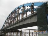 Kombinovaný most, projekt CML - YaZiHe, oba oblúky vztýčené; 5.1.2012 © Ing. František Smatana