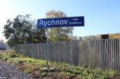 24.10.2015 - Rychnov n.Kn.: označení stanice u solnického zhlaví © PhDr. Zbyněk Zlinský