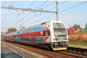 04.11.2015 - Praha-Horní Měcholupy: 471.053, Os 2520 © Jiří Řechka