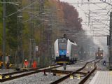 30.10.2015 - Stéblová: spěšný vlak ve směru Hradec Králové přejel na 1. kolej © Dominik Havel