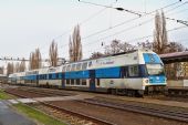 18.12.2015 - Poděbrady: 471.070, Os 5813 © Jiří Řechka