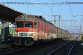 16.12.2015 - Trebišov: 460 043-3/044-1 došiel z Michalian ako Os 8935 © Ondrej Krajňák