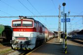 16.12.2015 - Trebišov: 757 003-9 na čele REX 908 Kremenec © Ondrej Krajňák