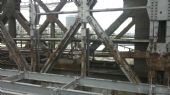 6.11.2013- Bratislava- detail konštrukcie Starého mosta pred uzatvorením a rozoberaním ©Juraj Földes