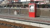 4.2.2016- Bratislava- Petržalka, zastávka Jungmannova- automat na lístky integrovanej dopravy ©Juraj Földes 