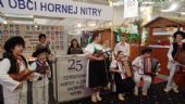 Prezentačný stánok hornej Nitry a detský folklórny súbor spod Rokoša, © Klub priateľov železníc na hornej Nitre