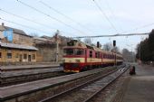 25.02.2016 - žst. Smiřice: 854.020-5 projíždí v čele Sp 1785 Trutnov hl.n. - Hradec Králové hl.n. © PhDr. Zbyněk Zlinský