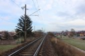 25.02.2016 - žst. Smiřice: trať k Jaroměři, vjezdové návěstidlo S na dohled © PhDr. Zbyněk Zlinský