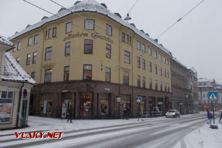 Zimní Flåmsbana a MHD v Bergenu