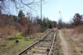 27.03.2016 - Hradec Kr.-Březhrad: km 0,0 doleva odbočující vlečky SALMA, rozebraná výhybka Q3 a vlečka V4238 CFG © PhDr. Zbyněk Zlinský