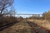 27.03.2016 - Hradec Kr.-Březhrad, vlečka V4238 CFG: předávací kolejiště směrem k začátku vlečky © PhDr. Zbyněk Zlinský