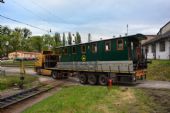 18.4.2016 - Košice: Auto s naloženým vozňom sa vydalo na cestu © Ondrej Krajňák