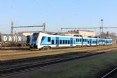 21.04.2016 - Hradec Králové hl.n.: jednotka 440.012-3/441.012-2 vyjela z depa © PhDr. Zbyněk Zlinský