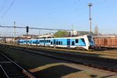 21.04.2016 - Hradec Králové hl.n.: 440.012-3/441.012-2 pro Os 5202 v úseku Hradec Králové - Chlumec n.C. (za klasickou soupravu) © PhDr. Zbyněk Zlinský