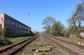 21.04.2016 - žst. Ostroměř: křižování Sp 1804 Trutnov hl.n. - Kolín a Sp 1805 trasy opačné © PhDr. Zbyněk Zlinský