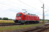 27.06.2016 - ZC VUZ Velim: lokomotiva 91 80 6 102 002-3 D-DB odjíždí s další várkou cestujících © PhDr. Zbyněk Zlinský