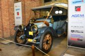 25.6.2016 - Bratislava, múzeum dopravy: Buick, model 31 z roku 1913 © Ondrej Krajňák