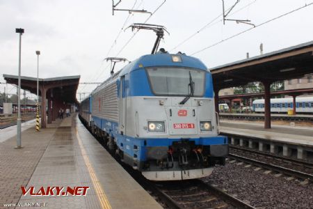 27.06.2016 - Kolín: 380.015-8 v čele EC 282 ''Slovenská strela'' Bratislava hl.st. - Praha hl.n. © PhDr. Zbyněk Zlinský