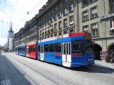 Bern: tramvaj dopravce RBS řady Be 4/10 89 z poloviny 80 let stojí v zastávce Bärenplatz směrem k nádraží, 25.6.2014 © Jan Přikryl