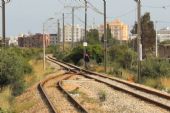 01.06.2016 - station Mahdia Z.T.: výhybkář přestavuje výhybku na jižním zhlaví © PhDr. Zbyněk Zlinský