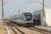 01.06.2016 - station Mahdia Z.T.: EMU 22 odjíždí jako 20 min. opožděný vlak 537 Sousse Bab Jedid - Mahdia © PhDr. Zbyněk Zlinský