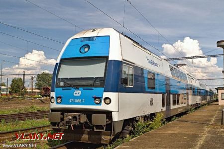 11.7.2016 - Nymburk hl.n.: 471.068/971.068 © Jiří Řechka