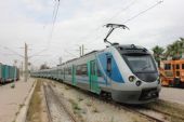 04.06.2016 - gare Mahdia: EMU 04 jako vlak 509 Sousse Bab Jedid - Mahdia © PhDr. Zbyněk Zlinský
