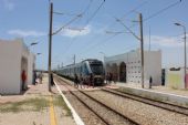 07.06.2016 - station Mahdia Z.T.: EMU 21 jako vlak 515 Sousse Bab Jedid - Mahdia Z.T.; vrátí se jako vlak 524 © PhDr. Zbyněk Zlinský