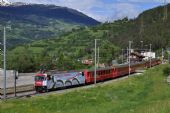 Stroj RhB Ge 4/4-650 s vlakem do Sv. Mořice projíždí stanicí Surawa; 31.05.2016 © Pavel Stejskal