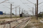 12.06.2016 - gare Mahdia: stroj 91 91 0 000567-8 posunuje soupravu od vlaku 5-22/59 © PhDr. Zbyněk Zlinský