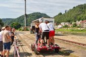 20.8.2016 - Děčín-Loubí, přístav: První pražský team na trati © Jiří Řechka