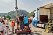 20.8.2016 - Děčín-Loubí, přístav: smíšené polsko-česko-německé družstvo před startem © Jiří Řechka