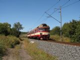 31.8.2016 - cesta P3973 - nádraží Choťovice: 854.225-0 na Sp 1809 do Trutnova © Dominik Havel