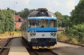 10.09.2016 - Doudleby n.O.: 854.008-0 + 20-29 218-5 + 80-29 208-3 (954.208-5) přijíždí jako Sp 1954 Letohrad - Hradec Králové hl.n. © PhDr. Zbyněk Zlinský