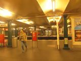 9.8.2016 - Berlín: stanice Wittenbergplatz propojuje linky U1, U2 a U3 © Dominik Havel