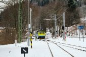 7.12.2016 - Kouty nad Desnou: 140 079-5 objíždí soupravu © Jiří Řechka